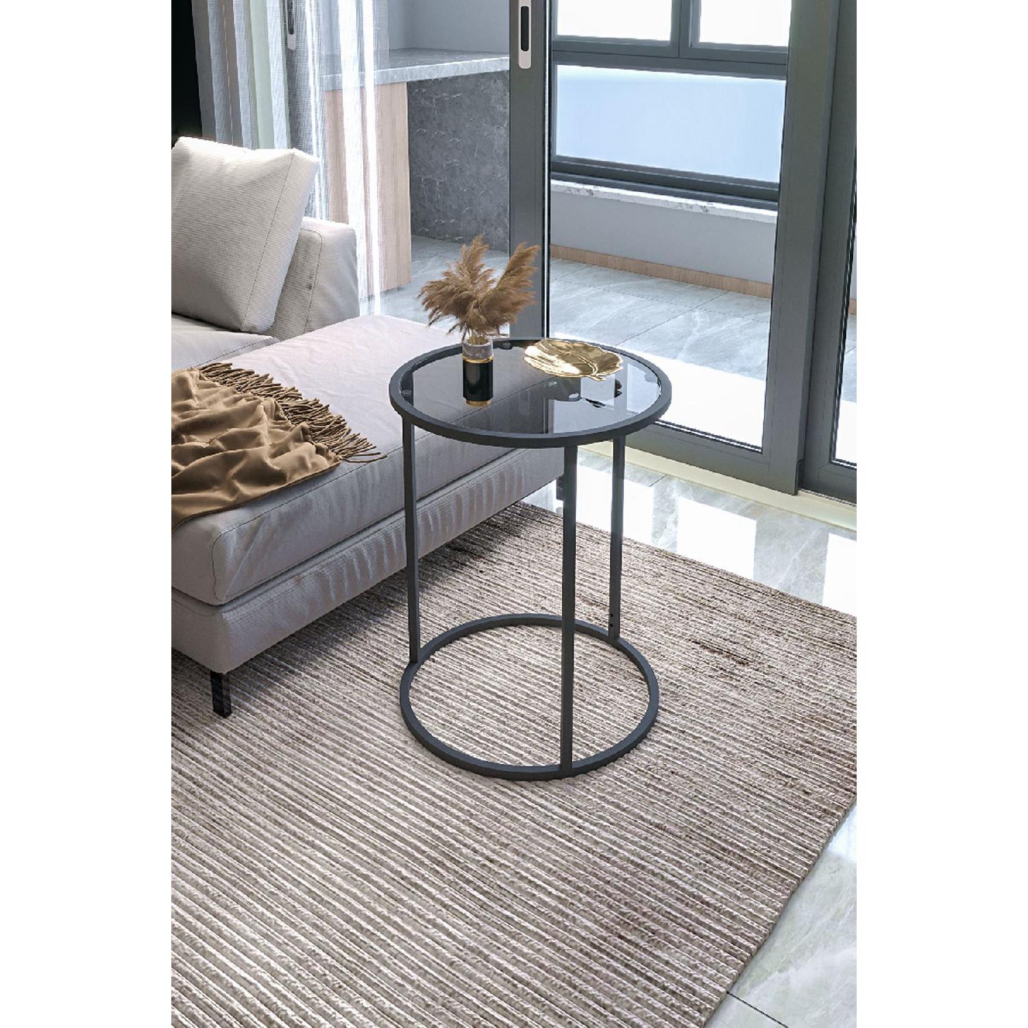 - Приставной столик Альи