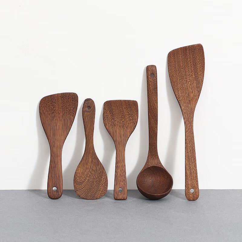 Суповая ложка из дерева венге